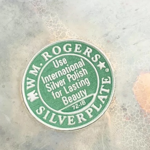 Vintage WM Rogers Silver Plate Serving Tray Bowl Dish #4335 Round 10.5 Inch - Picture 3 of 5